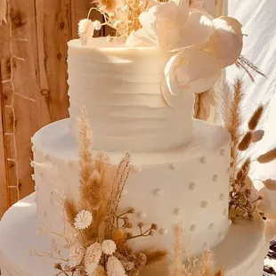 a three tiered wedding cake