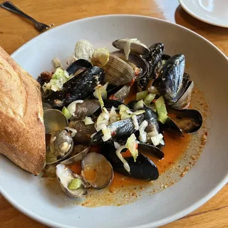 Bay Harbor Mussels