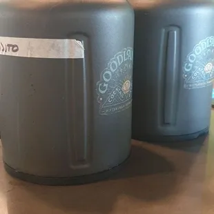 To go event growlers w/CO2 tank inside for freshness