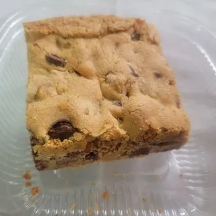 Blondie Brownie with chocolate chips and walnuts