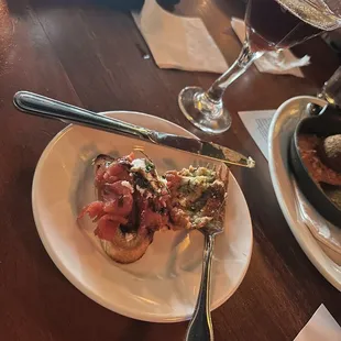I was full after 2 bruschettas and 1 risotto arancini ball. Delicious food!