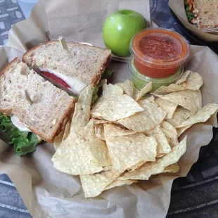 The Prescott: A cold sandwich with turkey &amp; guacamole! Yummmmm