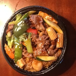 $5.50 Hunan beef
