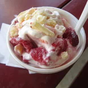 Cheesecake Flurry with Strawberries