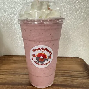 Strawberry banana smoothie