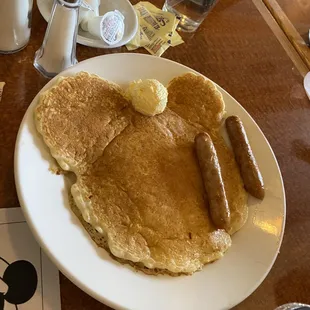Kids love the Mouse shaped pancakes