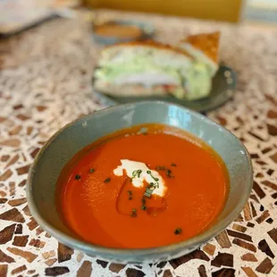 Creamy tomato basil soup