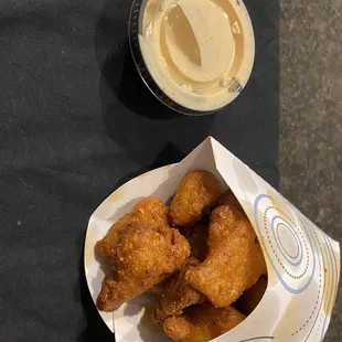 My first time trying the crispy cauliflower and they&apos;re a WINNER! Light, crispy and very flavorful.