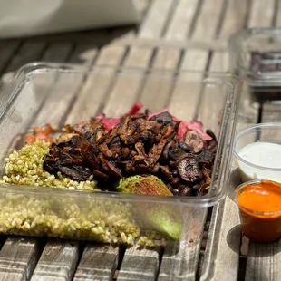 Mushroom Carnitas Bowl