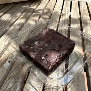 Dark Chocolate & Sea