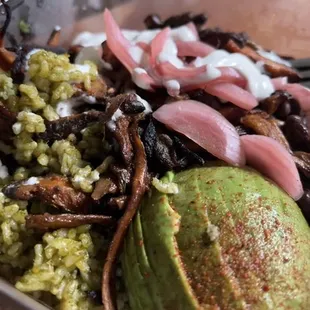Mushroom Carnitas Bowl