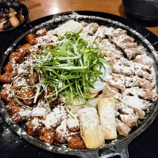 (SAUCED) DAECHANG-GUI ()