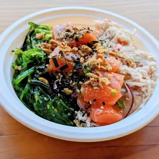 Salmon poke bowl