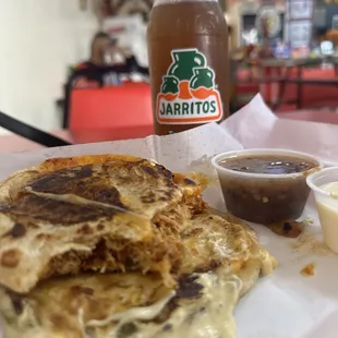 Al pastor and Rajas con crema gordita