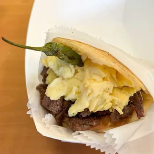 Gordita - Bistec Con Huevo