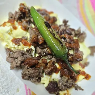 Bistec y Huevo Bowl