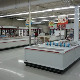 Meat Dept filled with great priced bulk to fill any freezer!