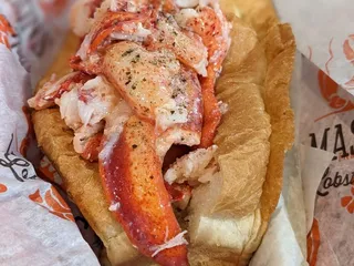 Mason's Famous Lobster Rolls - Dupont Circle