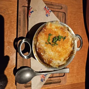 Onion and ale soup