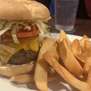 Gfat Burger