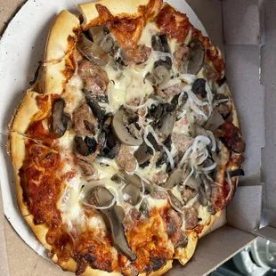 Excellent sausage mushroom and onion pizza!