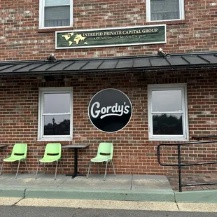 the front of a restaurant