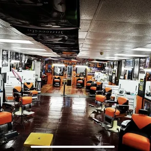 For all u who need men&apos;s hair cuts check out cats barber shops new set up nicely Refurbished and ready to give you a clean cut