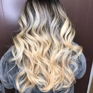 Sunset blond high ombré