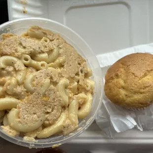 Mac and cheese and cornbread