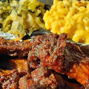 Spicy Strawberry, Grabbage and Gouda Mac &amp; Cheese