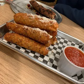 Mozzarella Sticks