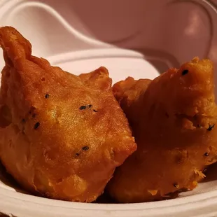 Veggie samosa, vegan by default ($7.50). Pretty good, though the shell could have been crispier.