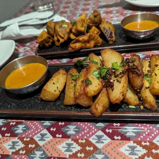 Bhanta Ko Tarua (Fried Eggplant)