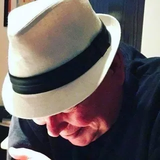 Joe S.