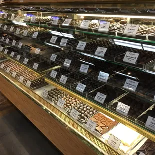 So many options for fudge and truffles!