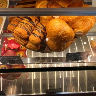 Chocolate drizzled crossbar!