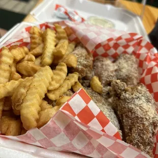 a basket of fried food