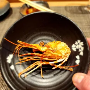 Omakase deep-fried head of the sweet shrimp. Perfection!