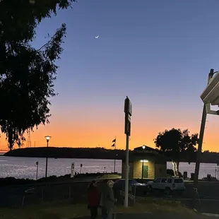 Unfortunately the wait made us see this Benicia Sunset