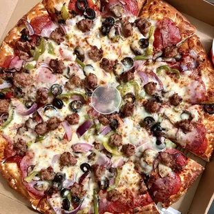 Large Supreme Pizza