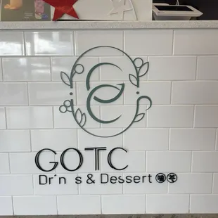 Love the detail on the counter- wish the letters were all there