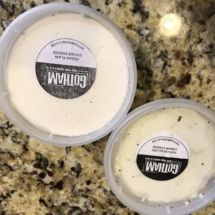 Tofu cream cheese options (delicious!!)