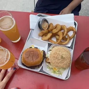 Gotham burger / fish fillet / onion rings