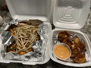 Oui’s Kitchen