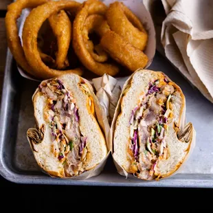 ahi sandwich, onion rings