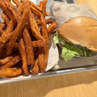 Green Chile Cheeseburger