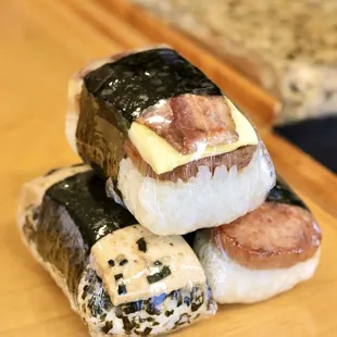 Musubi: Bacon &amp; Egg, Tofu &amp; Furikake, Regular Spam