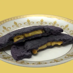 Filled with leche flan and halaya.