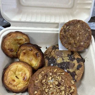 Pasteis de Nata (rivals the ones we&apos;ve had in downtown SF and even Portugal), oatmeal, chocolate seal salt, carrot)