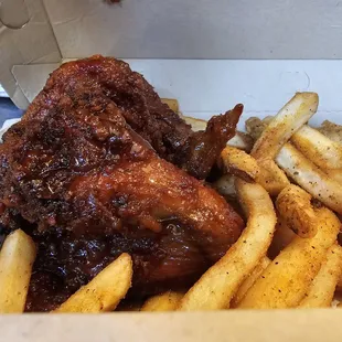 Sticky wings with fries